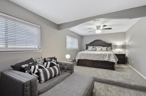 1413 Kingsbridge Dr, Garland TX 75040-3512 exterior