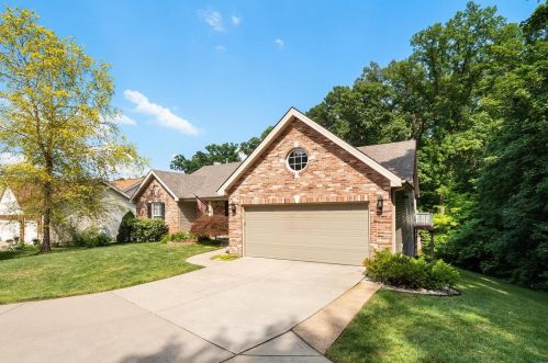 124 Saddlehorn Ct, Fenton, MO 63026-5391
