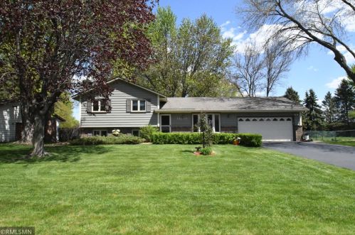 14202 Drexel Ct, Saint Paul, MN 55124-7752