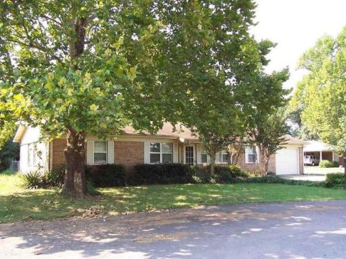 795 Tammy St, Bates, AR 72958-7639