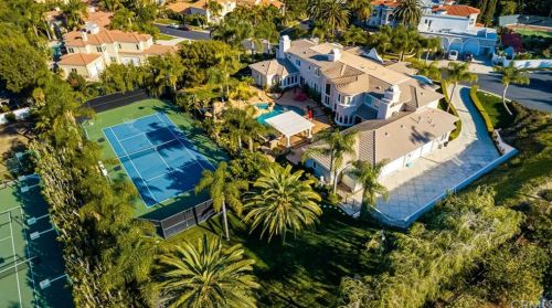 121 Montgomery Way, Anaheim, CA 92807-3528