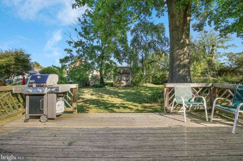 2303 Darrow St, Silver Spring MD 20902-4918 exterior