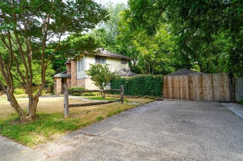 4710 Fallon Pl, Dallas, TX 75227-2932