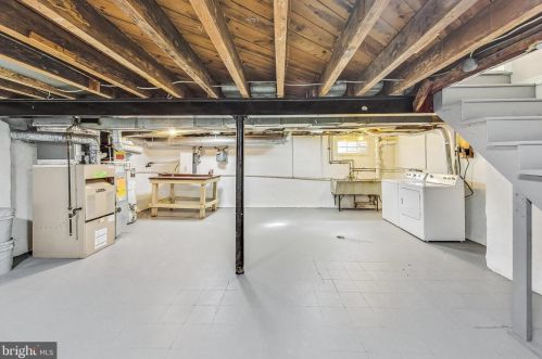 110 Granville Dr, Silver Spring MD 20901-3104 exterior