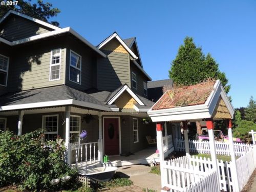 500 Mountainview Ct, Newberg, OR 97132-1008
