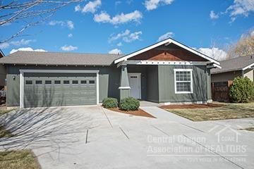 2217 Cedar Ave, Eagle Crest OR  97756-1857 exterior