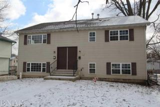 804 Market St, Bloomington, IL 61701-2846