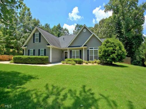 11 Kingsbrooke Dr, Palmetto, GA 30268-8533