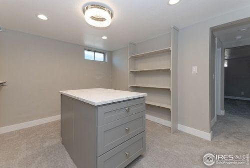 910 Harrison Ave, Loveland CO  80537-4634 exterior