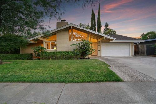 1124 Radcliffe Dr, Davis, CA 95616-0945