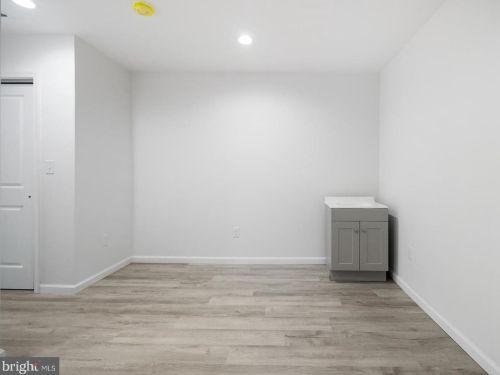 2543 11 St, Philadelphia PA  19133-1413 exterior