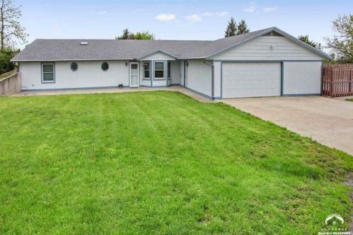 4338 Us Highway 56, Overbrook, KS 66524-9374