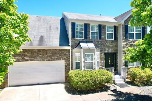 3803 Alexandra Oak Ct, Suwanee, GA 30024-6551