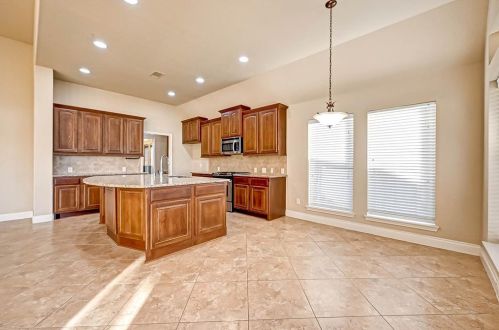 1813 Callaway Cove Ct, Richmond TX 77471-6664 exterior