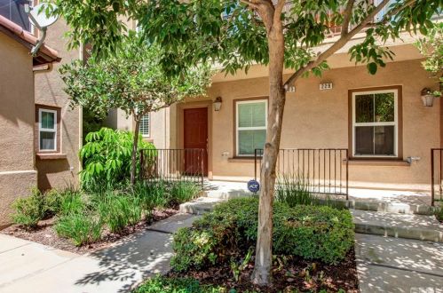 223 Santa Fe Ct, Placentia, CA 92870-6002