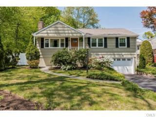 5 Steeple Top Rd, Norwalk, CT 06853-1039