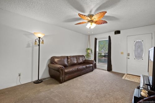 1620 Fundy Way, Aurora CO 80011-5323 exterior