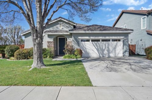 429 Violet Pl, Tracy, CA 95377-8321
