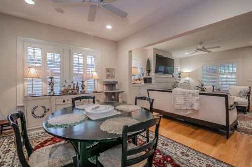 1704 Virginia Pl, Fort Worth TX  76107-2434 exterior