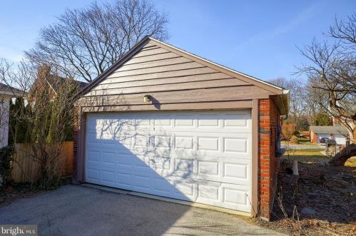 42 Kershaw St, York, PA 17402-2311
