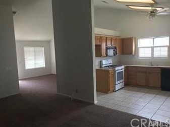 1252 Condor Way, San Jacinto, CA 92583-4855