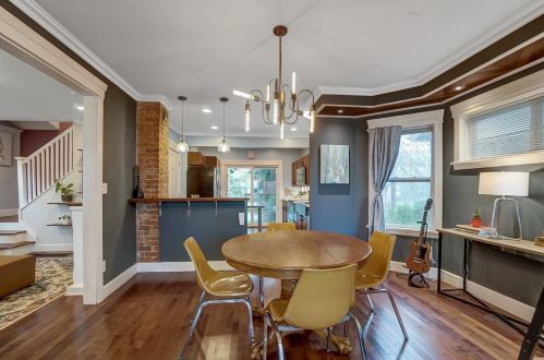 5715 Carthage Ave, Cincinnati OH  45212-1051 exterior
