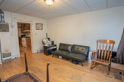 2864 38th St, Chicago, IL 60632-1728