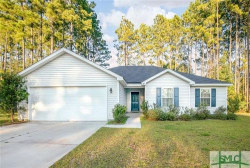 184 Blackwater Way, Stillwell, GA 31329-5087