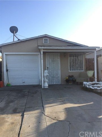 930 Spruce St, Compton, CA 90220-1854
