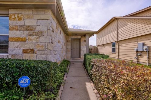 11403 Carrie Manor St, Webberville TX  78653-5370 exterior