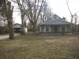 2312 Atlantic St, Springfield MO  65803-2104 exterior