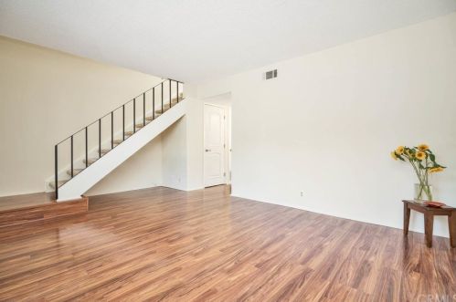 8 Rosemary, Irvine, CA 92604-4540