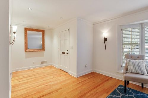 11 Ardmore Sq, Atlanta, GA 30309-1821