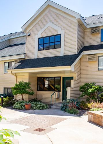 7615 Edinborough Way, Minneapolis MN  55435-5801 exterior