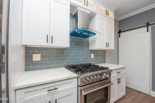 22 High St, Tinton Falls NJ  07724-3451 exterior