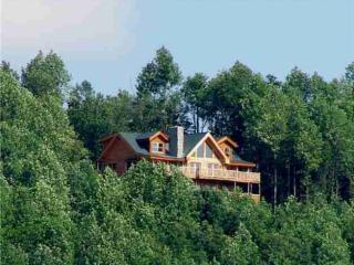 1027 Mountain Lookout Dr, Sunshine, NC 28018