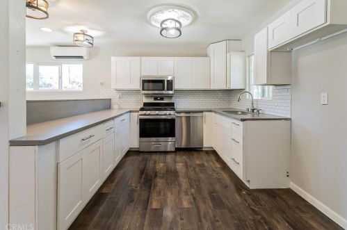 5566 Dewey Ave, Riverside CA  92504-1622 exterior