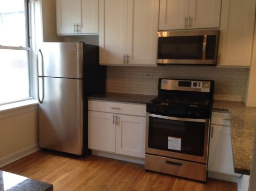 2545 Seminary Ave, Chicago, IL 60614-2248