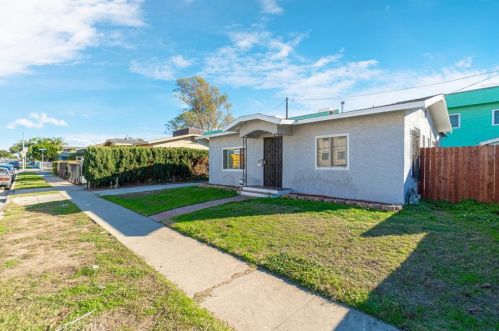 146 Buckthorn St, Inglewood, CA 90301-3380