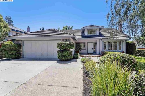3796 Mohr Ave, Pleasanton, CA 94588-2677
