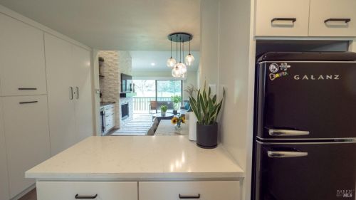 779 Cottage Dr, Fairfield CA  94558-1247 exterior