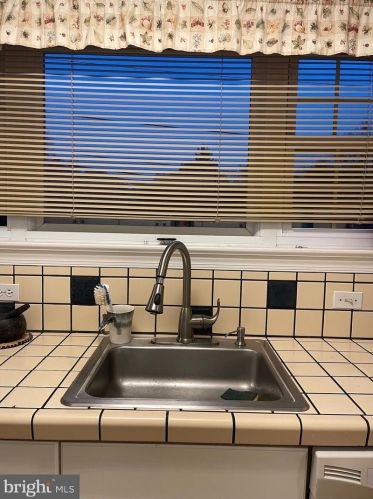 7 Shaw Ave, Silver Spring MD  20904-3408 exterior