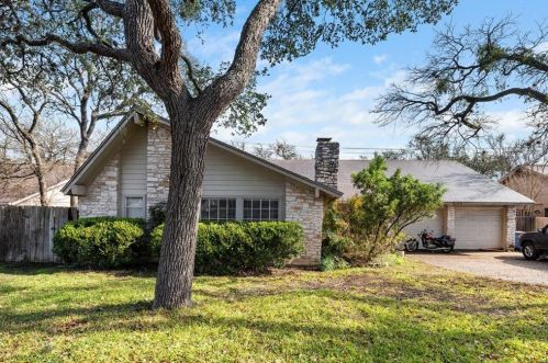 8109 Ceberry Dr, Austin, TX 78759-8705