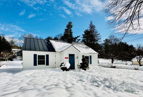 181 Cheney St, Unity, NH 03773-1403