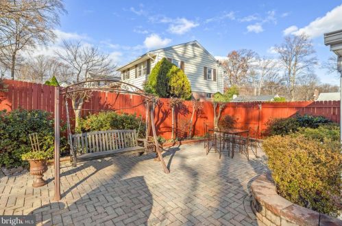 5209 Light St, Springfield VA  22151-2522 exterior