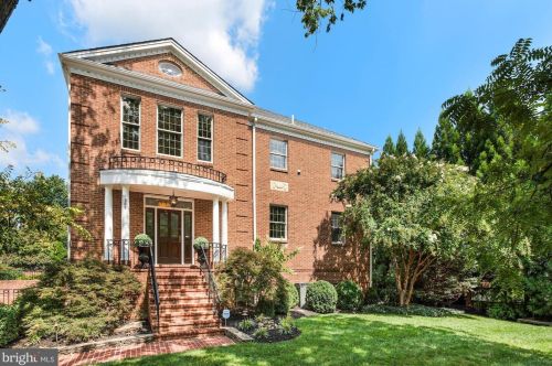 1509 Mclean Corner Ln, Mc Lean, VA 22101-4342
