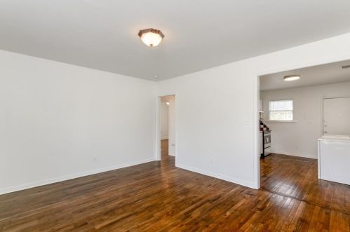 1710 Chicon St, Austin TX  78702-1232 exterior