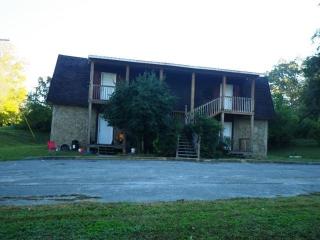 210 Douglas Ave, Ozone, TN 37854-2703