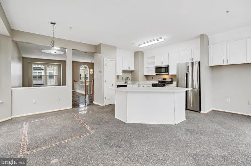 4114 Apple Leaf Ct, Riviera Beach, MD 21122-4168