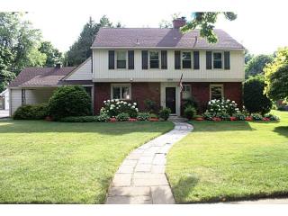 434 Seminole Dr, Erie, PA 16505-2426